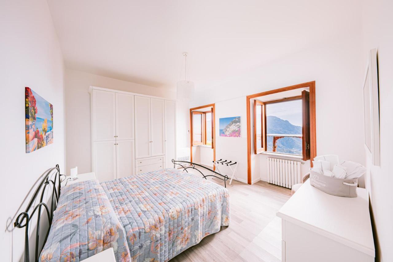 Appartamento Anna In Villa Laura Скала Экстерьер фото